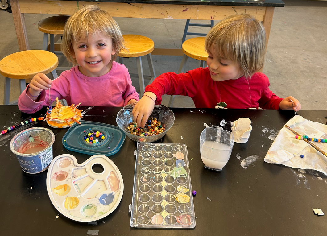 Toddler Art Class(Ages 2-4) Gallery