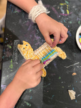 Load image into Gallery viewer, 3-D Art Lab (Ages 7-11) Gallery
